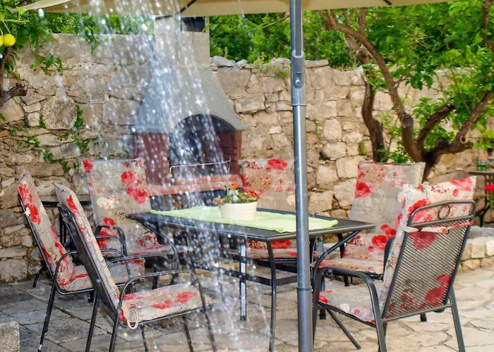 Lemon Tree Apartmán Postira